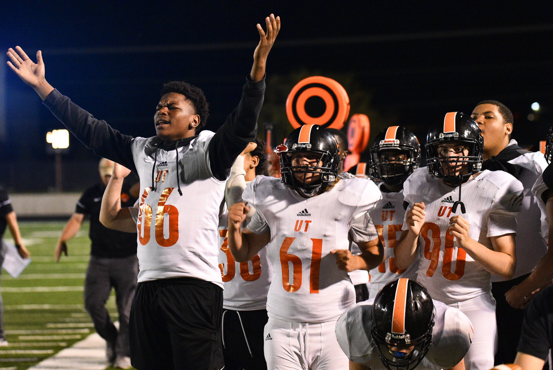 083019-qct-spt-ut-west-football-188a.jpg